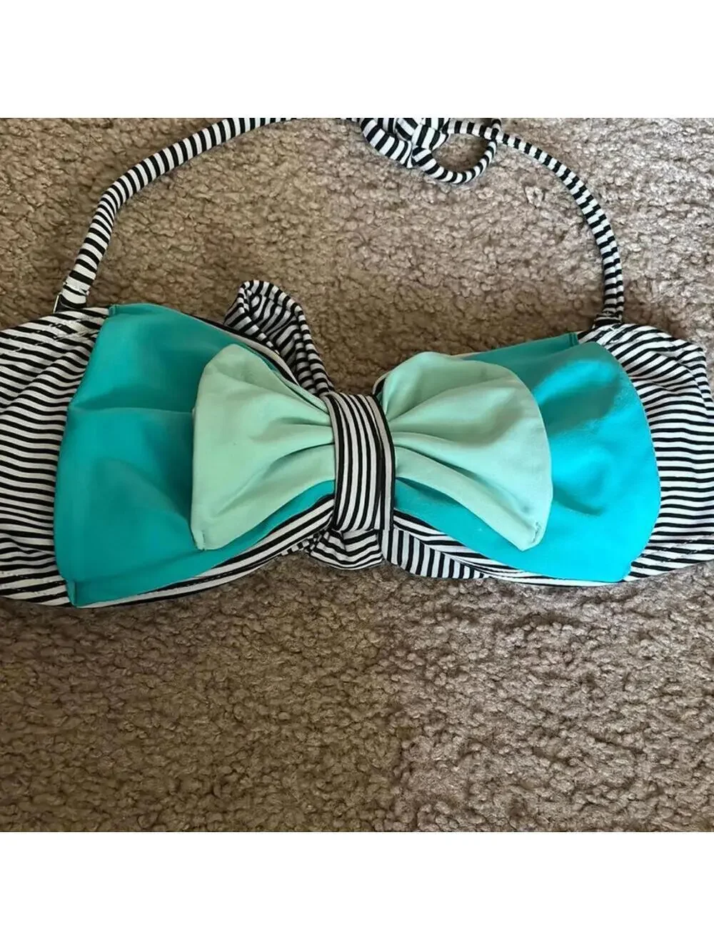 💕Black and white striped bandeau bikini top Blue bow removable strap swim beach